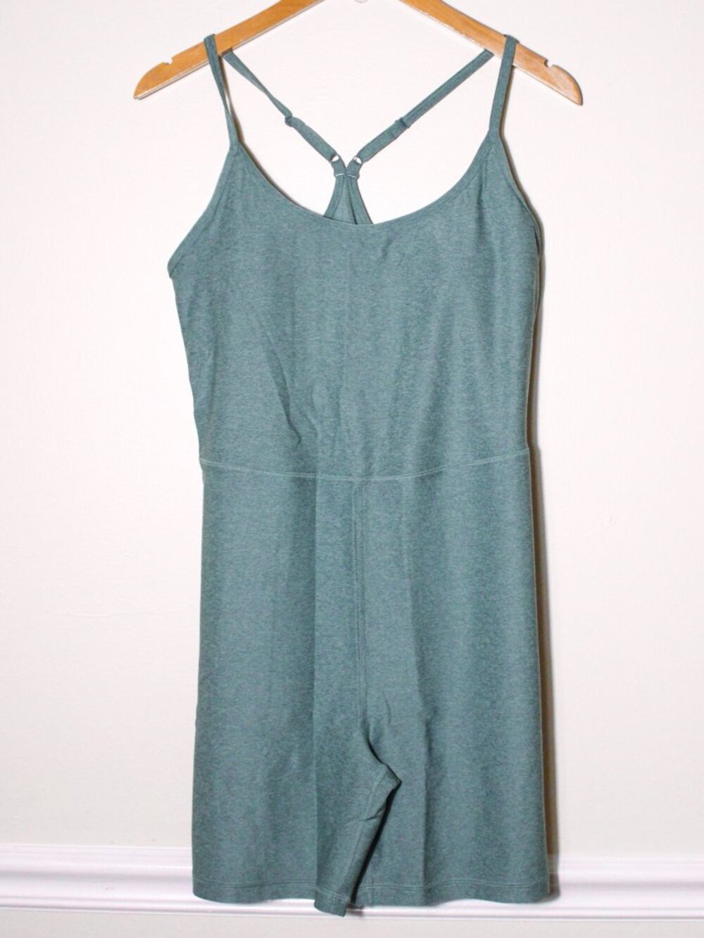 Old Navy Active Cloud + Racerback Bodysuit 6" Inseam Athleisure Sage Green L